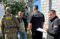 Військовослужбовця ДПСУ затримали на хабарі за організацію виїзду чоловіків до Європи
