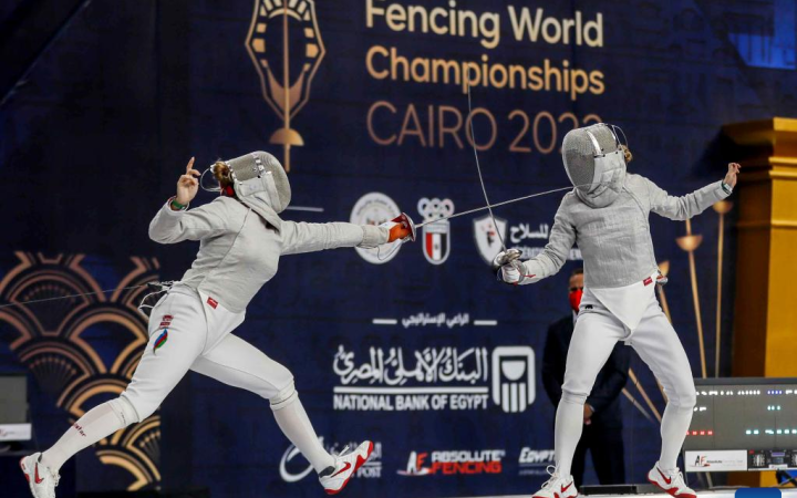 Шість російських спортсменів допущені до чемпіонату Європи-2023 з фехтування