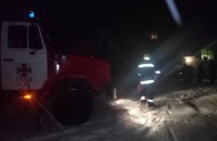 ​Из-за пожара в доме в Харьковской области эвакуировали 50 человек, двое погибли