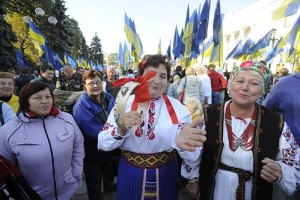 У парламента проходит митинг оппозиции