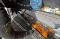 Прикордонники виявили скрипку Страдіварі