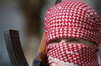 На поминках по брату Карзая взорвался смертник, есть жертвы