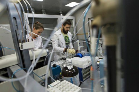 Макларен заявил о 155 подозрительных пробах российских футболистов