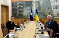 Сибіга обговорив наступні кроки для припинення війни із генсеком НАТО