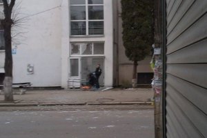 В Ивано-Франковске у входа в роддом взорвалась граната (обновлено)