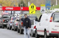 Обама приобрел бензин для жертв урагана "Сэнди"