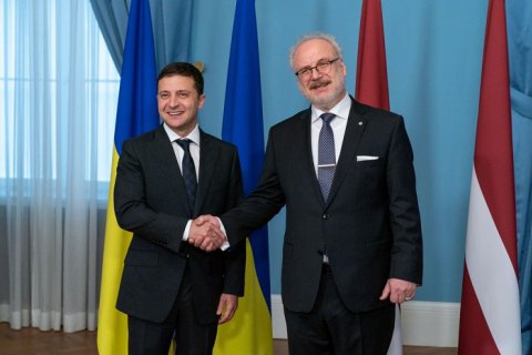 Україна і Латвія співпрацюватимуть у питанні повернення активів ексчиновників, - Зеленський