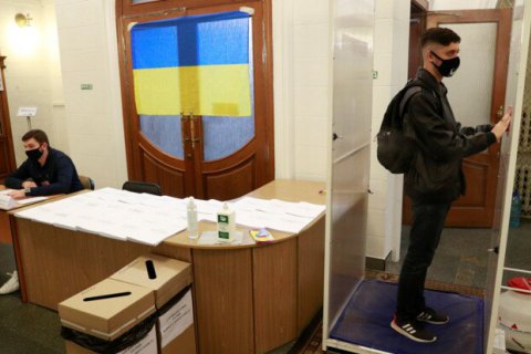 Вибори мера у Кривому Розі: Екзит-поли показали суперечливі результати (оновлено)