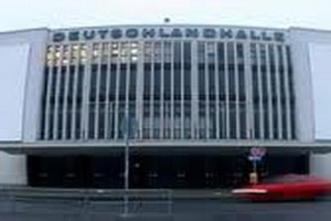 В Берлине снесли стадион, на котором выступал Гитлер