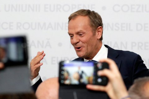 Туск: Лукашенко хотел создать союзное государство с Украиной и стать его президентом