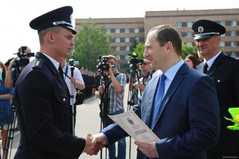 Райнін: сучасний поліцейський повинен завоювати довіру народу