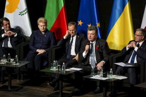 На параде в Москве покажут технику боевиков из Донецка, - Порошенко