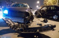 ДТП у Києві: п'яний водій влаштував лобове зіткнення на зустрічній смузі