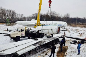 Перевозку самолета президентов по Киеву перенесли по техническим причинам