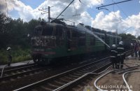 В Харьковской области приостановили движение поездов из-за возгорания электровоза