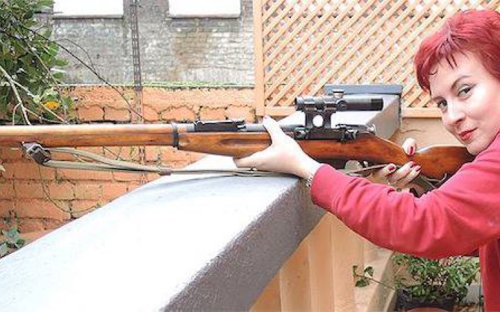 У Косові за підозрою в шпигунстві затримали російську журналістку, яка пропагувала окупацію України 