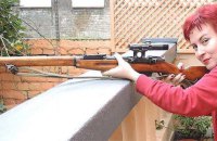 У Косові за підозрою в шпигунстві затримали російську журналістку, яка пропагувала окупацію України 