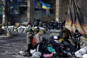 "Беркут" штурмует Украинский дом