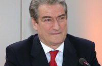 Експрезиденту Албанії заборонили в'їзд у США 