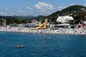 На крымском пляже нашли бомбу