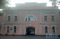 Часть денег от продажи книги о Майдане передана Центральному военному госпиталю