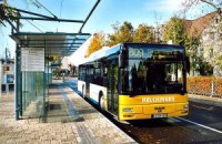 Немецких автовладельцев пытаются пересадить в общественный транспорт