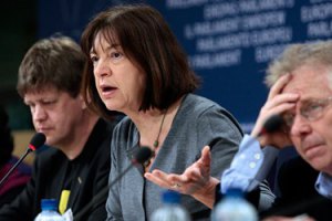 Украина своими последними действиями провоцирует ЕС, - евродепутат