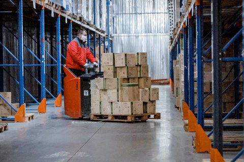 "Новая почта" запустила доставку посылок из Китая