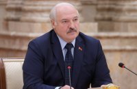 Лукашенко підписав указ, який дозволить позбавляти білорусів громадянства за участь в протестах