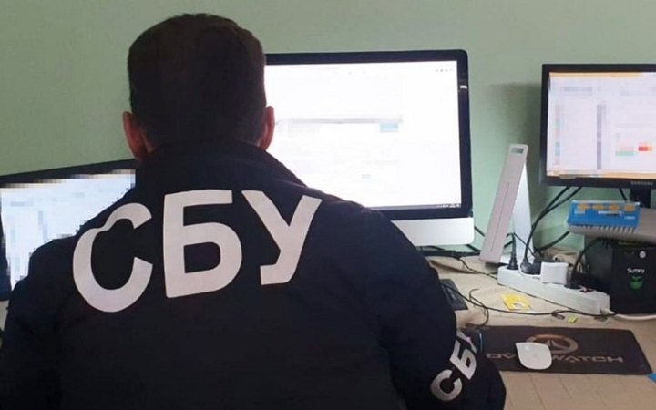 На Хмельниччині викрили ворожу ботоферму, яка "розганяла" фейки про війну в Україні і закликала  ухилятися від мобілізації 