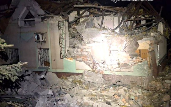 Восьмеро мешканців Дніпропетровщини постраждали від російських атак