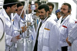 Иран предложил провести переговоры по ядерной проблеме в Ираке или Китае