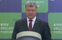 Порошенко: Россия возглавляет клуб сумасшедших самоубийц