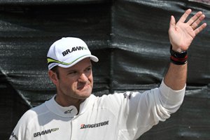 Баррикелло выиграл первый титул за 23 года