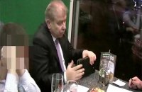 Під час обшуків у судді Швеця знайшли сотні тисяч доларів і угорський паспорт