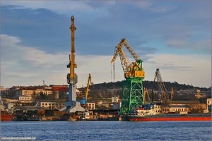 Севастопольский завод Порошенко открестился от российского заказа