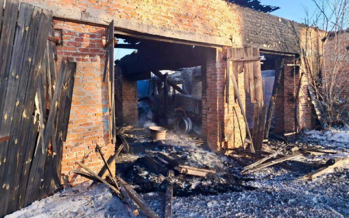 Росіяни вчора знищили ферму на Чернігівщині, застосувавши по ній дрони і ракету