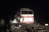 Під Артемівськом на міні підірвався автобус: 4 загиблих (оновлено)