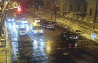У Києві відкрили проїзд вулицею Грушевського