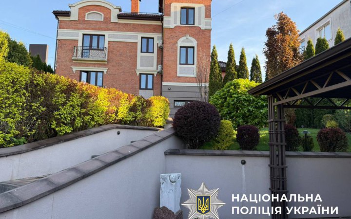 Нацполіція викрила аферистів-аграріїв, які виманили в іноземців 30 млн грн