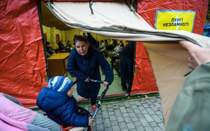 В Україні планують збільшити кількість “Пунктів незламності” до 15 тисяч, - Шмигаль