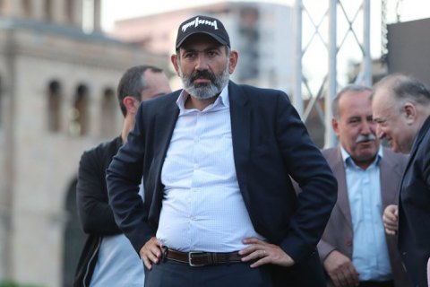 Пашинян призвал сторонников отказаться от протеста в четверг 