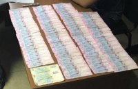 У Київській області депутат селищної ради попався на хабарі у 30 тис. гривень