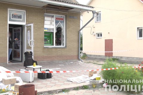 На Сумщині затримали двох осіб, причетних до серії нападів на банкомати 