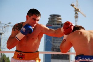 Боксер из Донецка теперь будет драться за Россию