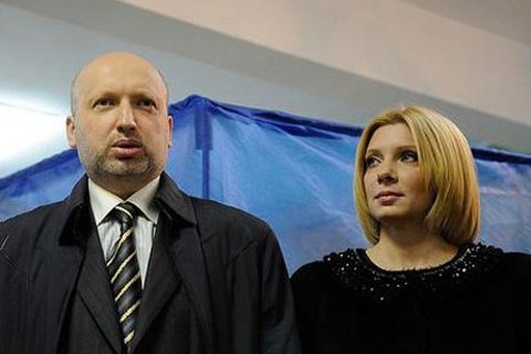 На жену Турчинова напал с ножом житель оккупированной территории (добавлено видео)