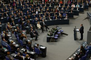 Коморовський порівняв вторгнення РФ в Україну з подіями 1939