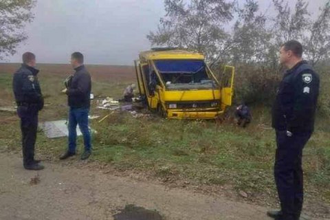Под Херсоном маршрутный автобус слетел в кювет, есть жертвы )обновлено)