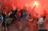 Ультрас самого титулованного клуба Швейцарии сорвали матч чемпионата и отобрали футболки у игроков