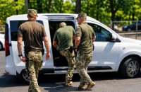 «Нема політичної волі захищати військовослужбовців». Як це — служити в ТЦК
